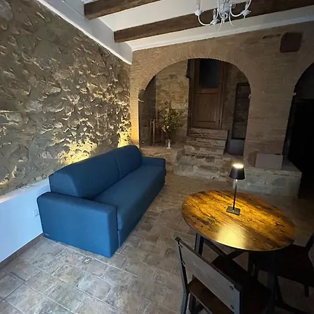 Borgo Di Mezzo Apartman *